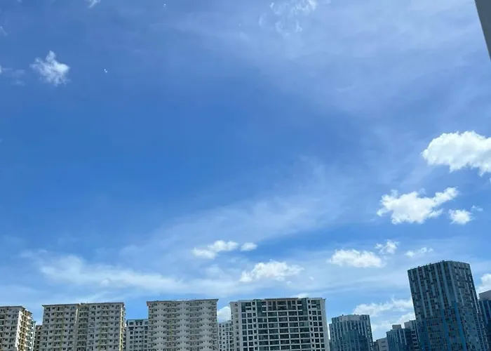 Deluxe Shore 2 Pasay Near Moa Appartamento *